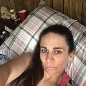 Meet your Posher, Tera